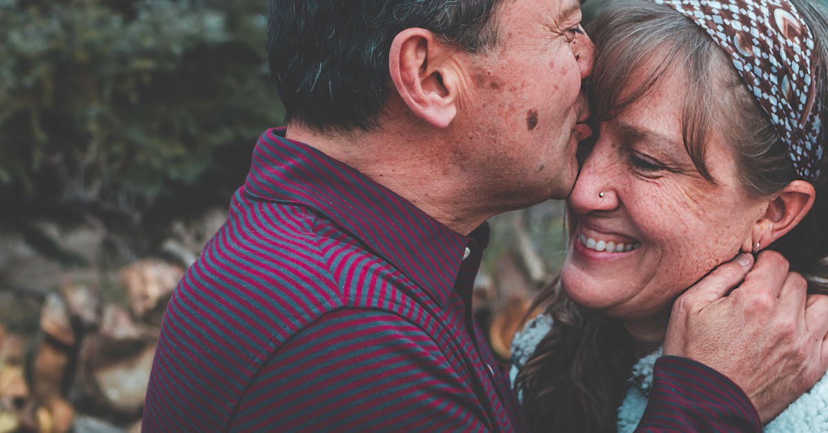 découvrez l'intimité sous toutes ses formes : conseils, réflexions et astuces pour renforcer votre connexion émotionnelle et physique, favoriser le bien-être et enrichir vos relations.